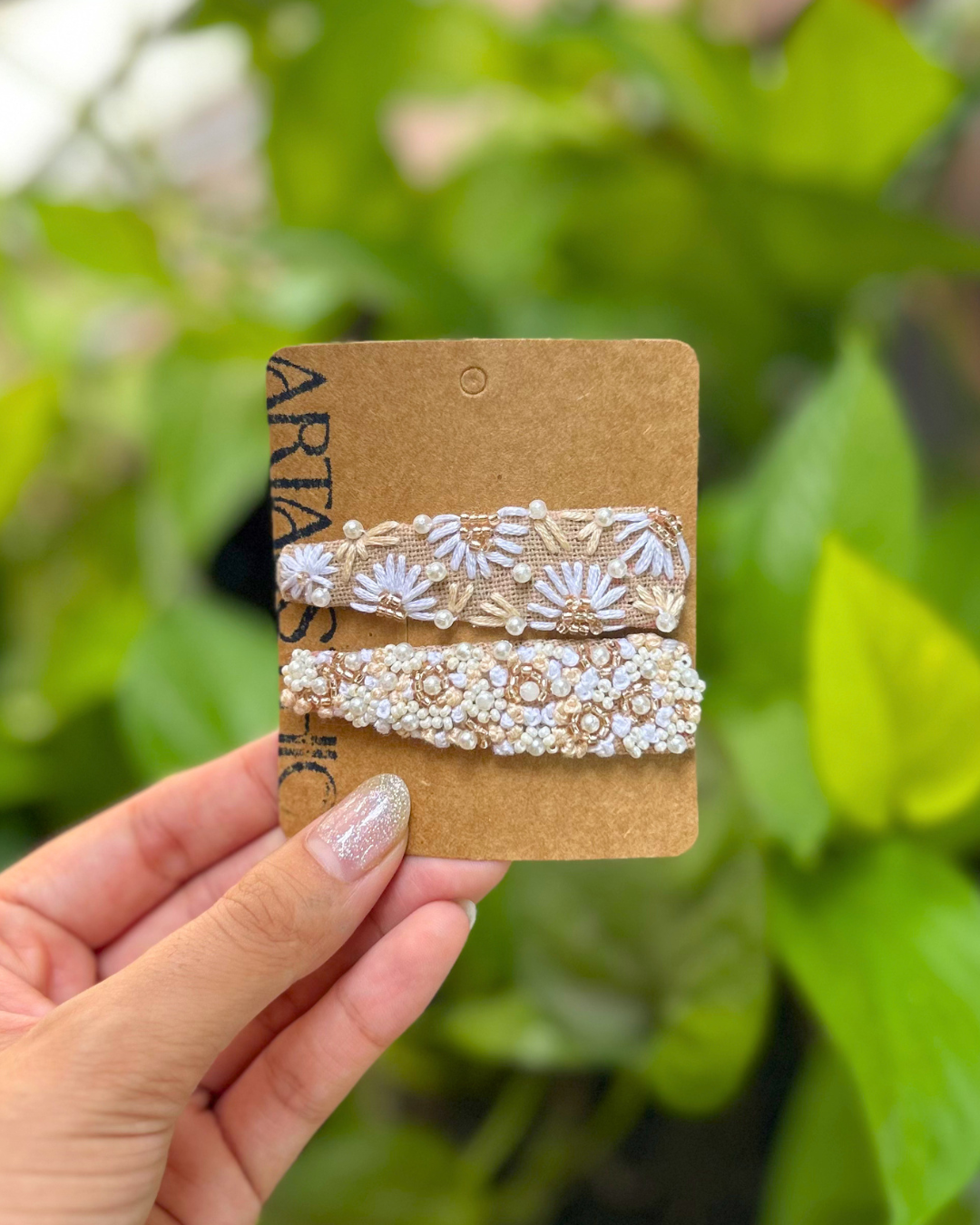 Pearl Embellished Hairclips