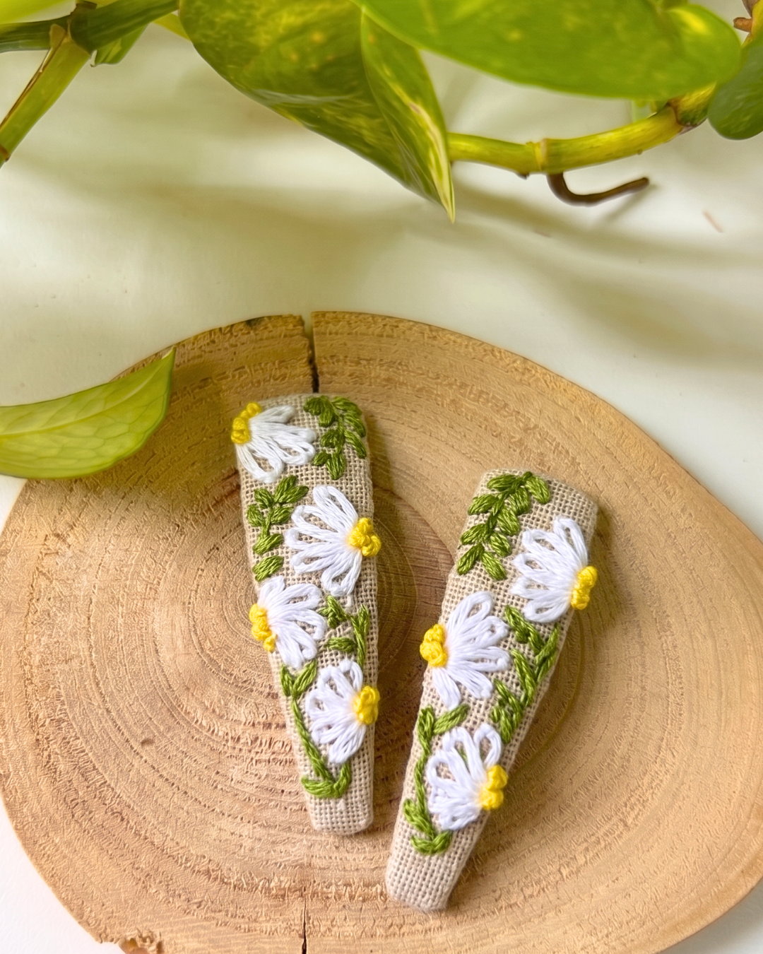 Garden Daisy Hairclips